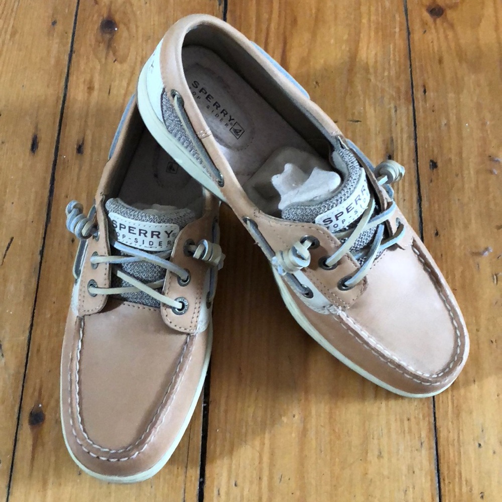 NEW Women’s Sperry Boat Shoe Size 8M